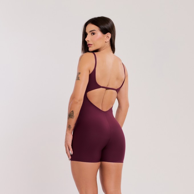 Macaquinho Básico Sem Costura Vinho Rubi