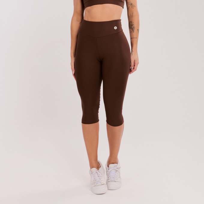 Calça Corsário Básica Marrom Escuro